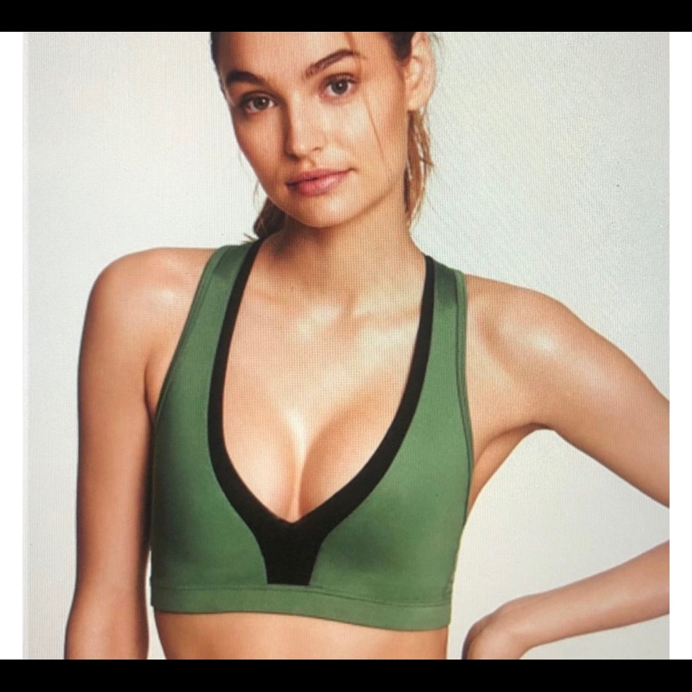 Victoria’s Secret Green and Black Sports Bra